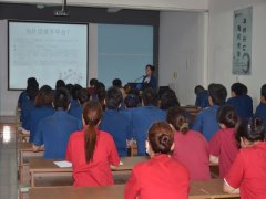 公司輪班長(zhǎng)學(xué)習(xí)歸來談感受  班組培訓(xùn)得到深化